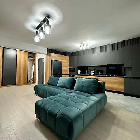 Modern 2br Apartment, Free Parking, Near Center & Metro Apartamento Bucarest