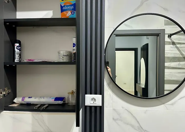 Apartmán Modern 2br Apartment, Free Parking, Near Center & Metro *